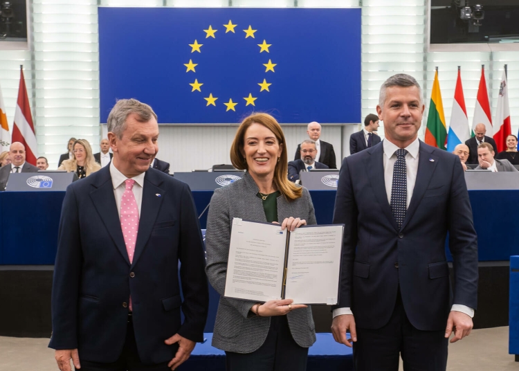 bugetul ue pe 2026 aprobat in parlamentul european infrastructura clima si frontierele printre prioritati 692718b443d09