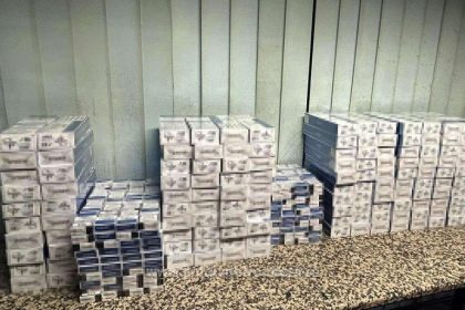 captura pe aeroportul international bucuresti henri coanda ce au gasit politistii de frontiera in bagajele unor calatori 6920440ac4a62