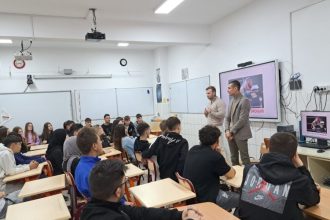 caravana dependentei a ajuns la cobadin lectie de viata si preventie antidrog pentru liceeni in prezenta lui alex filip 690c8e0c2b93b