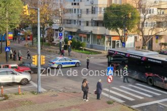 circulatia este inchisa pe un segment al strazii mircea cel batran incendiu la un contor de gaz 691ac5b8c0863