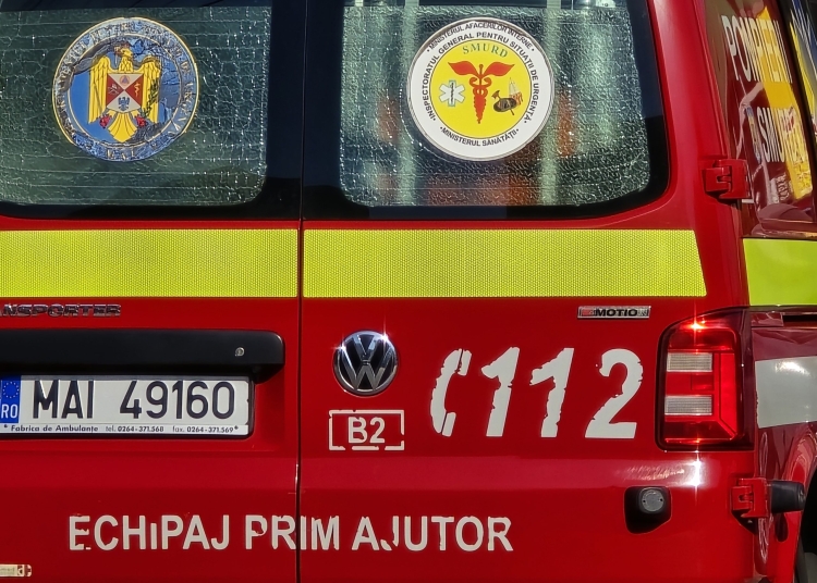 clipe de groaza in constanta o fetita de 2 ani a cazut de la etajul unui bloc din cartierul inel ii 69063d3e61943