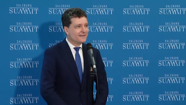 comerciantii obligati sa inlocuiasca produsele achizitionate fie fizic fie online in termen de 30 de zile daca sunt constatate probleme 6922df426507a