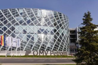 concedieri la omv petrom aproape 1 000 de angajati vor fi dati afara 690c6be875ff4