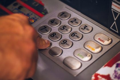 condamnat in trecut un carder din valu lui traian cere sa fie reabilitat de instanta pentru a avea cazierul curat 69055783d11fd