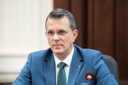 consolidarea industriei de aparare pe flancul estic discutata de ministrul apararii nationale cu adjunctul secretarului general al nato 690c93bebf0d5