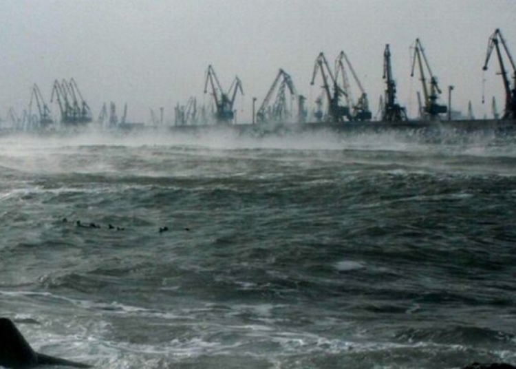 constanta sub cod galben de vant puternic 692431baa71d6