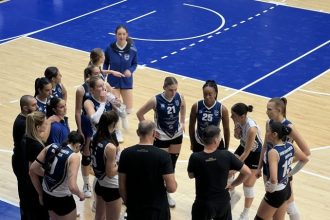 csm constanta a condus cu 2 0 la seturi in meciul cu csm bucuresti dar a cedat dramatic galerie foto 692b585a18c7d