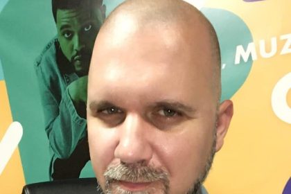 dan rotaru a incetat din viata a fost mai mult decat un coleg a fost un om cald dedicat parte din sufletul echipei 6928b7c2d6ffd