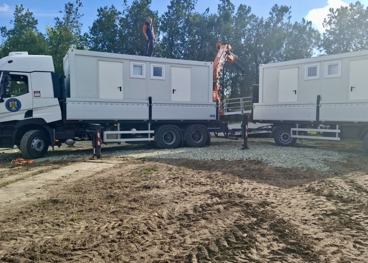 fotovideo familiile din topalu si silistea afectate de inundatiile de luna trecuta au primit ajutor de la stat 6908970b2e60d