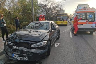 galerie foto accident grav la intrare in mamaia o femeie a ajuns la spital 69285ea01ec35