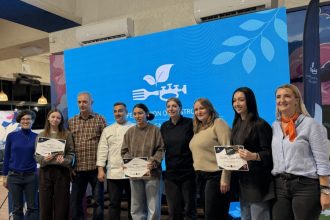 galerie foto educatie prin gust de ziua dobrogei tinerii constanteni au descoperit povestile mancarii locale 691b3b3d3d818