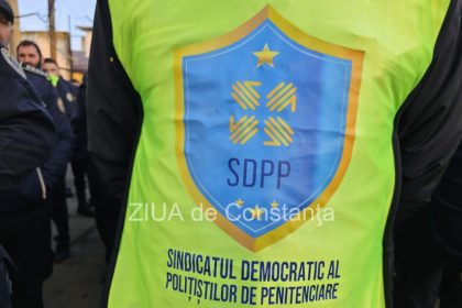 george lazer presedintele sindicatului politistilor de penitenciare vom bloca la propriu activitatile este foarte posibil sa nu prezentam detinutii la instanta 692480736ff95