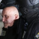 horatiu potra este adus sub escorta in romania dupa ce a fost extradat din emiratele arabe unite 691ef64f1e077