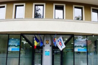 impozitele pe teren si pe masina se indexeaza cu 56 la constanta in 2026 taxa de 200 de lei o vor plati si firmele 690d1b0ce36c9