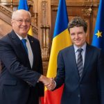 intalnire oficiala la palatul victoria intre presedintele nicusor dan si prim ministrul republicii moldova alexandru munteanu 6915af405d8b4