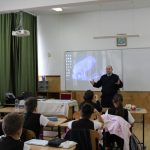 jandarmii din tulcea desfasoara activitati preventive in scoli in cadrul campaniei scoala ta in siguranta 691dfab20ed6f