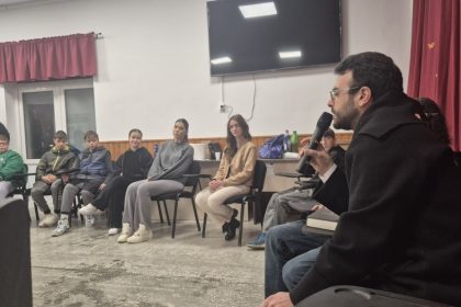 joc lectii de viata si voie buna vadu scena unei experiente pentru tineri 6928c21be3a4c