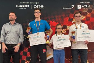 la numai 14 ani tudor henry s a impus la openul international de sah blitz al romaniei 691ace63b2632