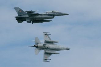 mapn a semnat contractul pentru 18 avioane de lupta f 16 din olanda 6908f39be4289