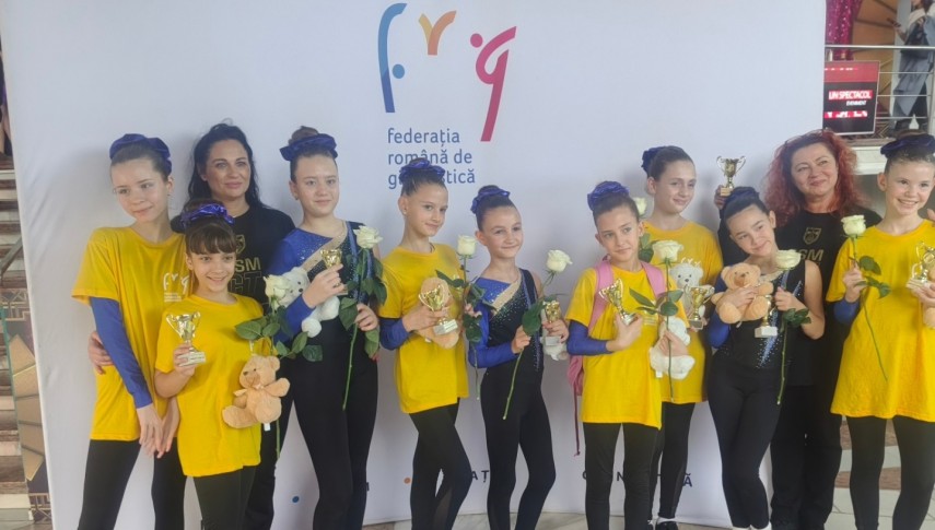 micile gimnaste pe podium la bucharest gym for all festival galerie foto 69257422de8c0