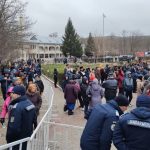 mii de oameni sunt asteptati duminica la manastirea pestera sf apostol andrei in ciuda atentionarilor meteo 692ad9a4d145f