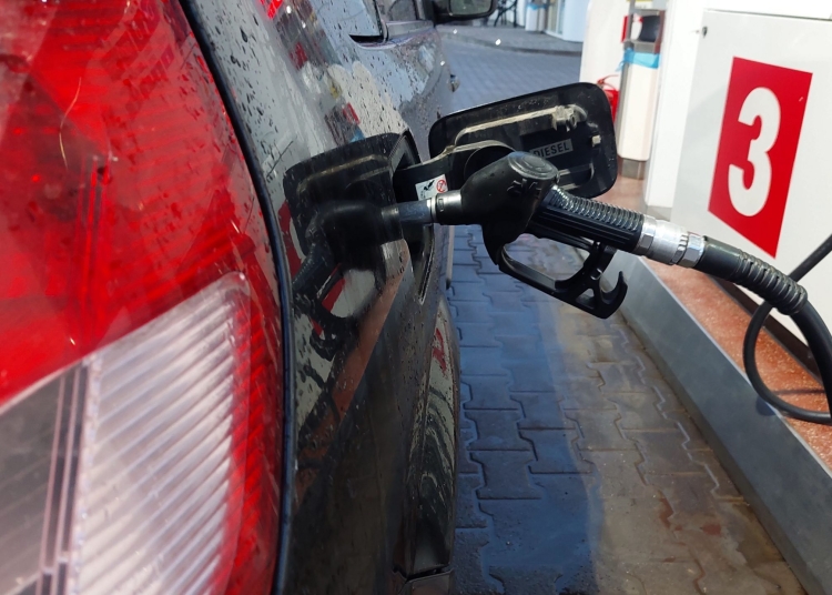 ministerul energiei da asigurari ca preturile carburantilor la pompa nu vor