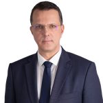 ministrul apararii ionut mosteanu si a publicat diploma de licenta dupa controversele privind cv ul sau o greseala care ma jeneaza 6928ac0780ea5