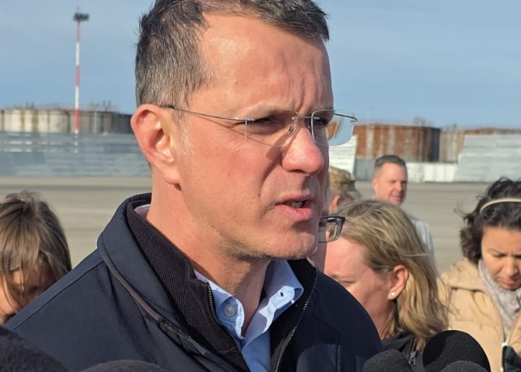 ministrul mapn drona care ameninta spatiul tarii noastre a fost gasita in vaslui 6925834d473e0