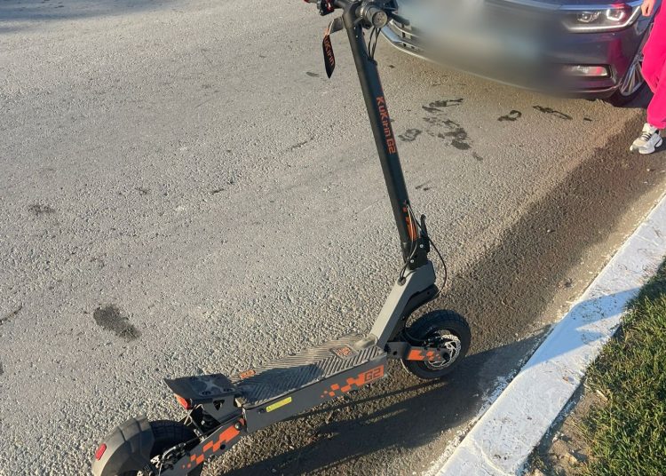 minor pe trotineta lovit de o masina in mangalia 692875eedec46
