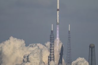 nasa a lansat o misiune pe marte cu o racheta new glenn a companiei lui jeff bezos 6916fbb7e69a2