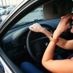 o femeie cu permisul suspendat a fost surprinsa in trafic de catre politisti alte persoane s au ales cu dosare penale pentru infractiuni rutiere 690886a064812