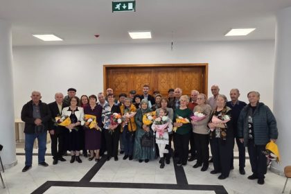 ovidiu sarbatoreste iubirea de o viata cuplurile de aur onorate de administratia locala 69170c1dd93fa