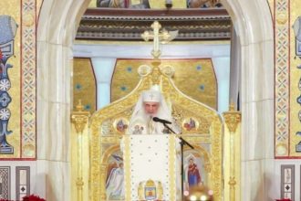 pf parinte daniel a vorbit despre dragostea sfantului apostol andrei pentru poporul roman 692c5205e0321