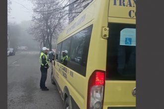 politistii ipj tulcea si jandarmii printre elevii din municipiul tulcea 6917261723f1c