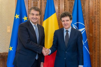 presedintele nicusor dan discutii cu raffaele fitto viitorul bugetului ue trebuie sa sprijine cresterea durabila 69209fdda1be7