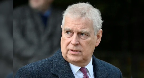 printul andrew dezbracat de titlurile regale 6909e408147ed