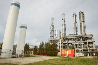 rafinaria vega ploiesti implineste astazi 120 de ani de functionare 691c810273c96