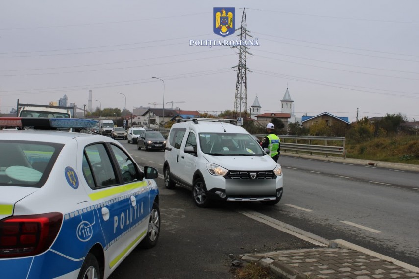 razie pe drumul dintre tulcea si constanta amenzi de peste 90 000 de lei aplicate de politisti 691723f60f8a7