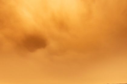 romania sub un nor de praf saharian anm anunta ca depunerile vor fi vizibile in mai multe regiuni 691f1ec15b211