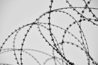 sindicatele din penitenciare refuza munca suplimentara dupa declaratiile premierului despre taieri salariale in 2026 692438179bfb0