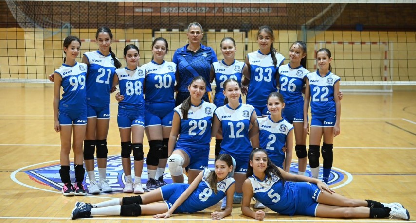 trei zile de volei in sala de la complexul sportiv tomis categoria under 13 o noua aventura la fileu 692867fe8e1a4
