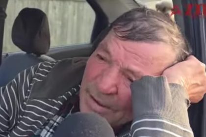 un locuitor din plauru este vizibil afectat de incidentul in care o nava a luat foc localnicii sunt nevoiti sa fie evacuati 691b25cd7b9ba