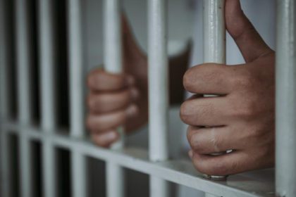 un martor din dosarul lui ninja din valu lui traian va petrece sarbatorile in inchisoare alba neagra cu declaratiile i a adus o condamnare 690e8afc15492