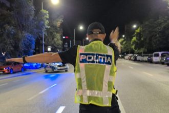 un minor care a furat o masina din cumpana prins in constanta 692adc43509d6