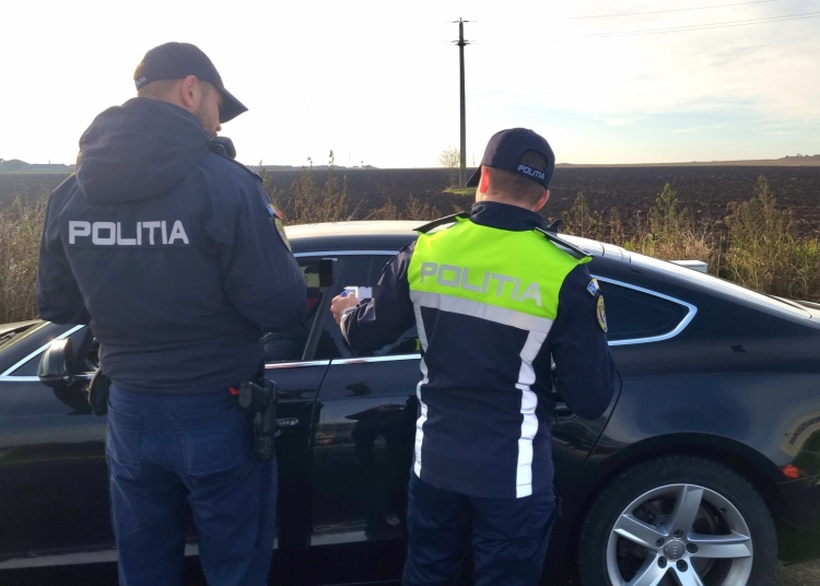 un sofer beat a fost implicat intr un accident aproape de cumpana alte 4 persoane au fost depistate la volan fara permis 6909dcfd94941