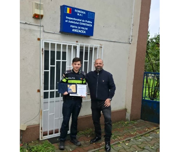 un tanar politist din constanta premiat de sidepol pentru devotament si rezultate remarcabile in activitate 690c8f0dbc937