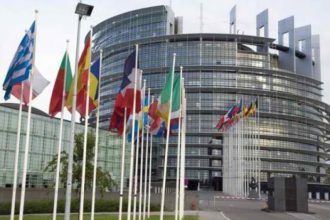 vesti bune pentru romania va fi inghetata procedura de suspendare a fondurilor europene 692836ac90b46