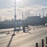 video montarea stalpisorilor continua in zona city park mall 6926cc87d09d5