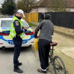 actiune a politistilor in randul biciclistilor la medgidia au fost aplicate amenzi de aproape 8 500 de lei 693d25bece82b