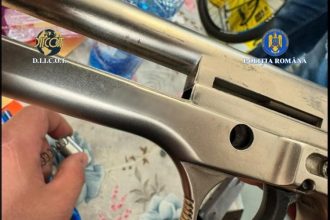 agenti de penitenciar retinuti de diicot pentru trafic de droguri de mare risc in interiorul inchisorii 69300e1164385